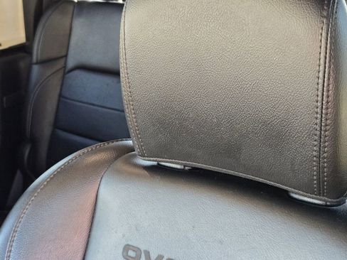 Used 2020 Jeep Gladiator Overland w/ Popular Equipment Package image 15