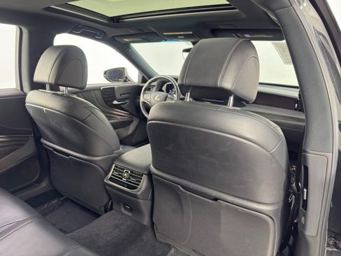 Used 2021 Lexus LS 500 w/ Cold Weather Package (CK) RWD image 39