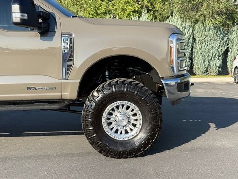 Used 2026 Ford F350 Lariat AWD/4WD image 6