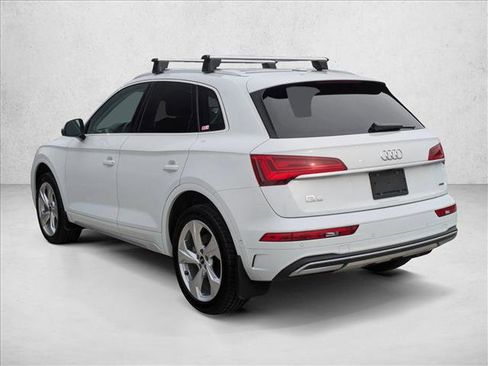 Used 2021 Audi Q5 Prestige image 8