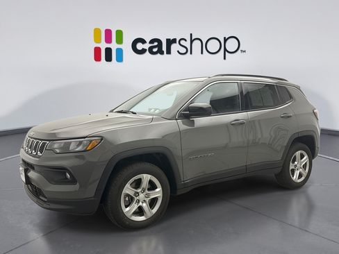 Used 2023 Jeep Compass Latitude AWD/4WD image 1
