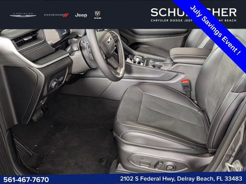 New 2025 Jeep Grand Cherokee L Altitude RWD image 6