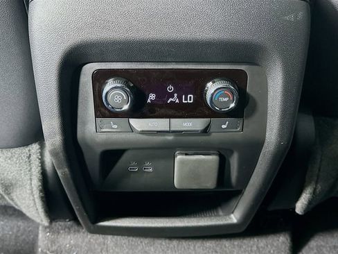 New 2026 Chevrolet Traverse RS w/ LPO, Illumination Package image 27