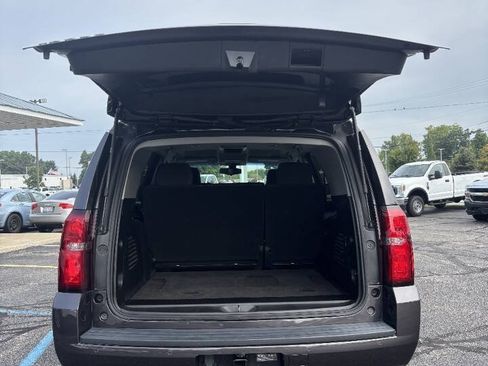 Used 2018 Chevrolet Tahoe LS w/ Skid Plate Package AWD/4WD image 10