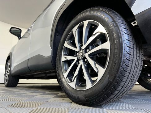 Certified 2024 Toyota Corolla Cross XLE FWD image 26