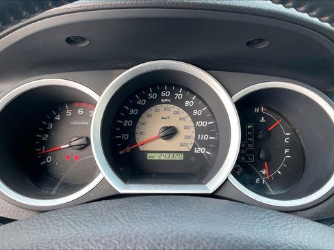 Used 2006 Toyota Tacoma 4x4 Double Cab image 14