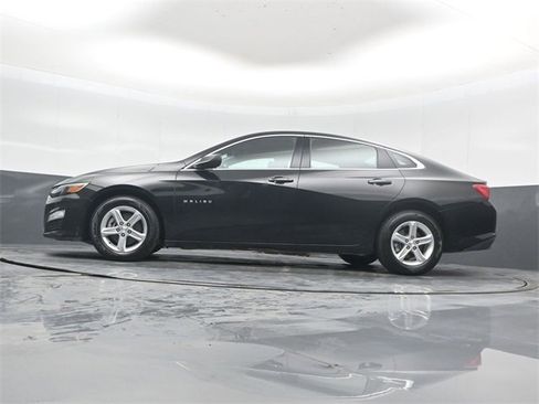 Used 2024 Chevrolet Malibu LT image 43