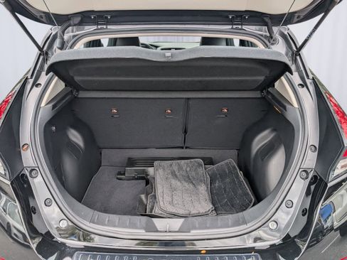 Used 2019 Nissan Leaf SL Plus w/ Protection Package image 10