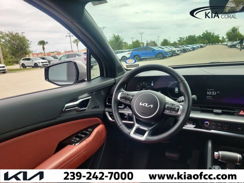 Certified 2024 Kia Sportage SX FWD image 20