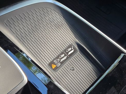 New 2026 Buick Enclave Sport Touring w/ Power Package image 7