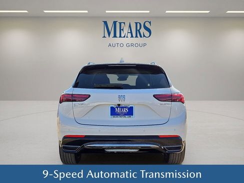 Used 2025 Buick Envision Sport Touring image 5