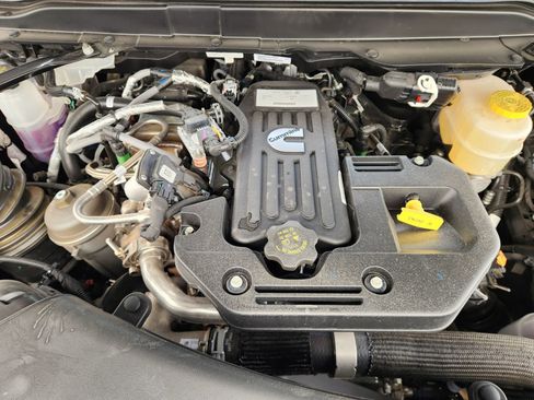 New 2026 RAM 2500 Tradesman w/ Chrome Appearance Group image 23