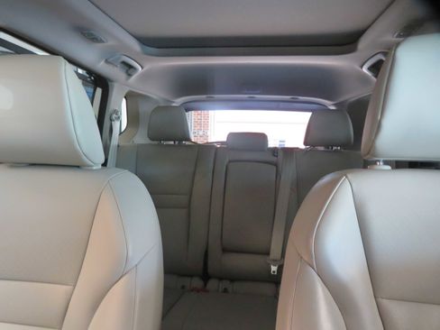 Used 2022 Nissan Rogue SV w/ SV Premium Package image 43