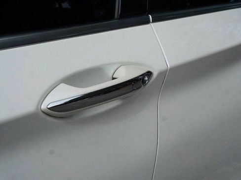 Used 2022 INFINITI QX50 Essential image 13