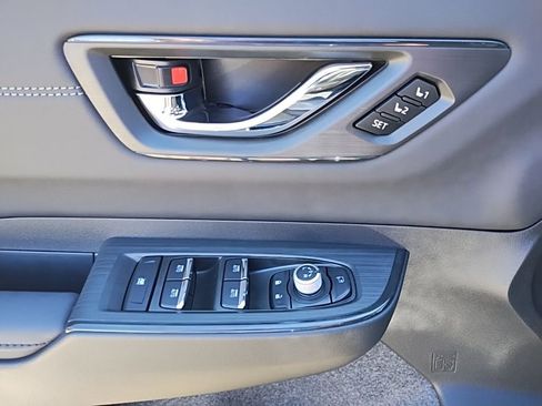 New 2026 Subaru Outback Touring AWD/4WD image 17