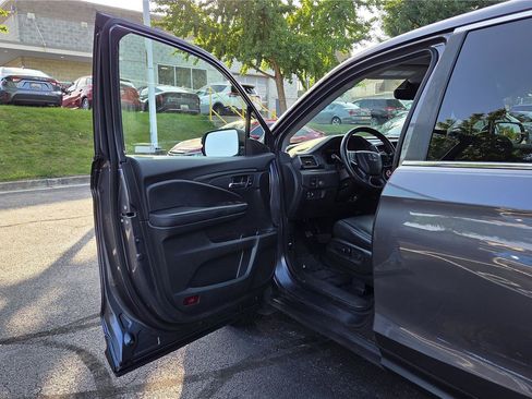 Used 2019 Honda Pilot EX-L image 12