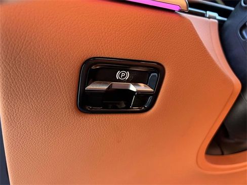 Used 2025 Mercedes-Benz S 580 4MATIC Sedan image 17