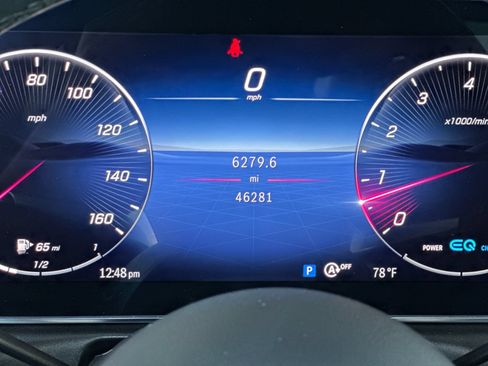 Used 2022 Mercedes-Benz C 300 Sedan image 28