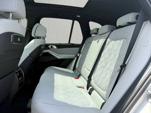 Certified 2025 BMW X5 xDrive50e w/ Executive Package image 17