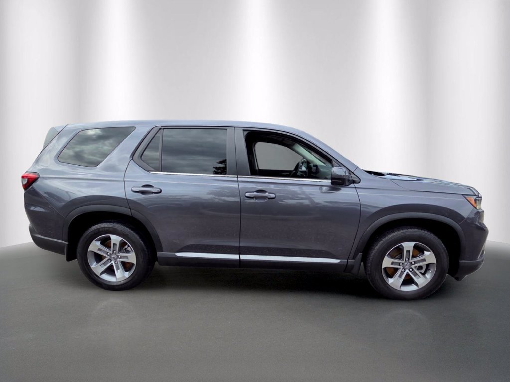 Certified 2024 Honda Pilot EX-L image 8