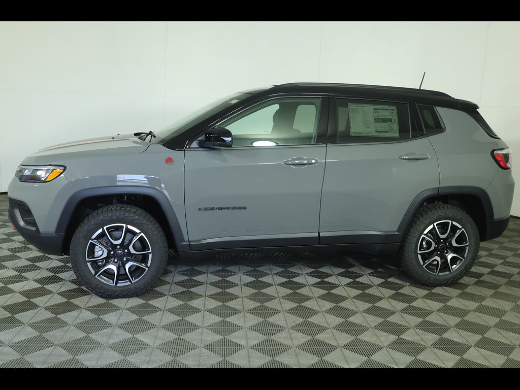 New 2026 Jeep Compass Trailhawk AWD/4WD image 7