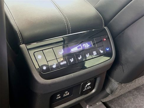 Used 2022 INFINITI QX60 Sensory w/ Cargo Package image 27