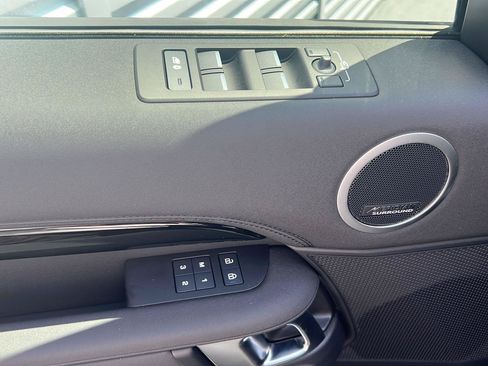 New 2026 Land Rover Discovery S AWD/4WD image 26