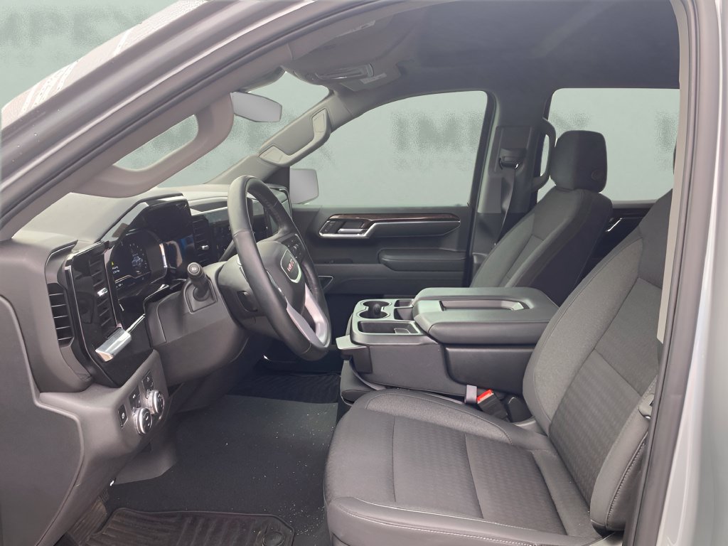 Used 2025 GMC Sierra 1500 Elevation AWD/4WD image 9