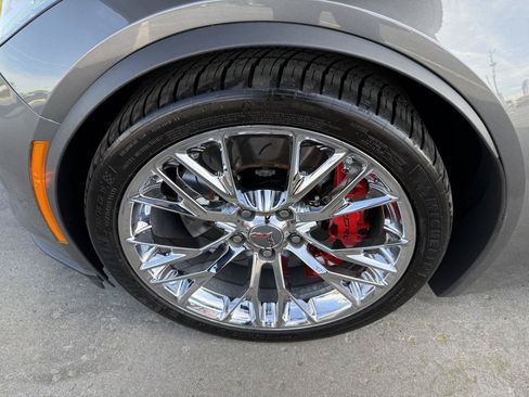 Used 2016 Chevrolet Corvette Z06 Coupe w/ 3LZ w/ 3LZ Preferred Equipment Group RWD image 45