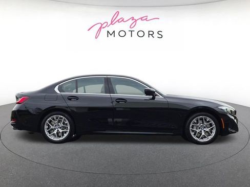 Certified 2025 BMW 330i xDrive Sedan w/ Premium Package AWD/4WD image 4