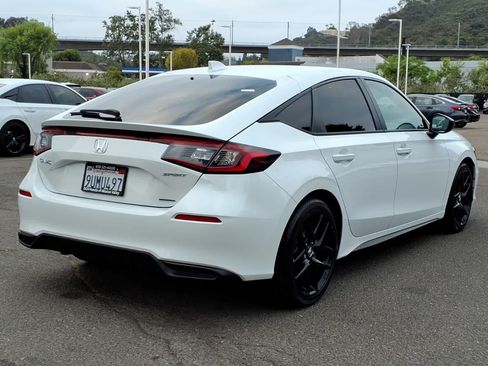 Certified 2025 Honda Civic Sport image 4
