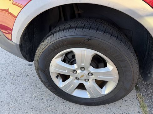 Used 2014 Chevrolet Captiva Sport LS FWD image 10