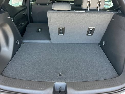 New 2027 Chevrolet Bolt LT FWD image 15