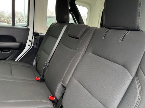 Used 2021 Jeep Wrangler Unlimited Sahara w/ Dual Top Group image 38