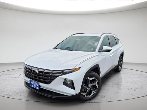 Used 2022 Hyundai Tucson SEL w/ Convenience + Premium Package AWD/4WD image 2