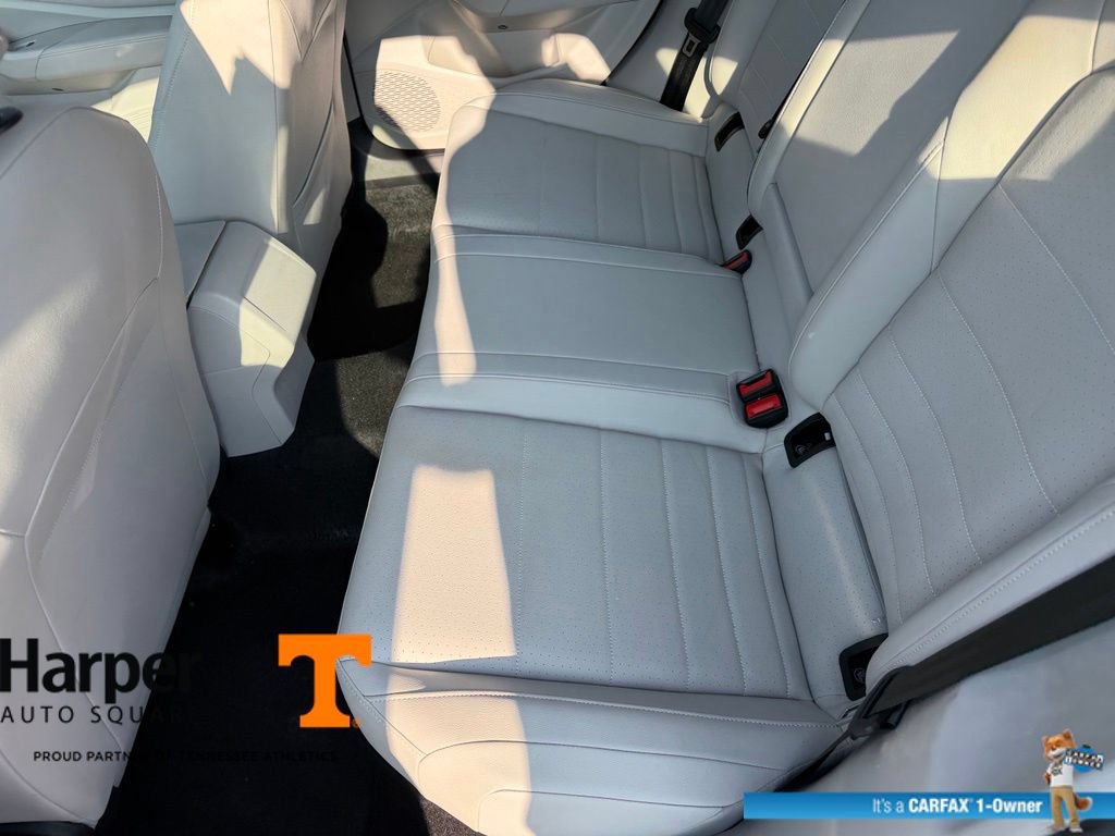Used 2024 Volkswagen Jetta SE w/ Panoramic Sunroof Package FWD image 10