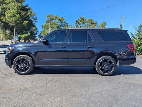 Used 2022 Ford Expedition Max Limited image 27