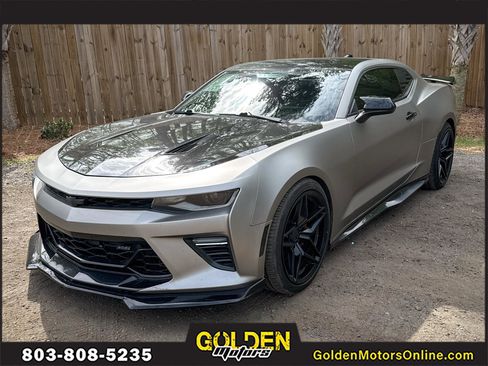 Used 2016 Chevrolet Camaro SS image 1