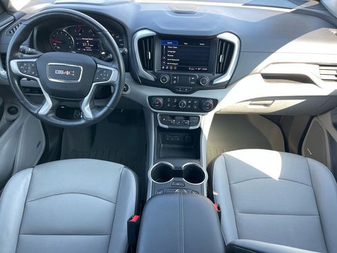 Used 2022 GMC Terrain SLT w/ Infotainment Package II image 13