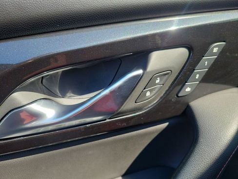 Certified 2021 Chevrolet Blazer RS w/ Enhanced Convenience Package image 23