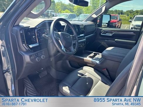 Used 2025 Chevrolet Silverado 2500 LT w/ Trail Boss Package AWD/4WD image 15
