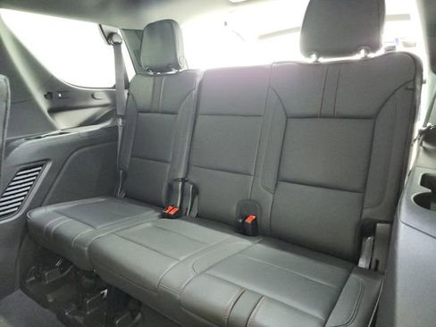 Used 2022 Chevrolet Tahoe RST w/ Sport Performance Package AWD/4WD image 38