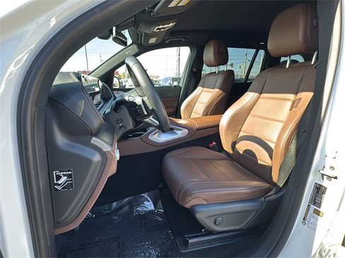 Certified 2024 Mercedes-Benz GLS 450 4MATIC image 16