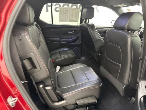 Used 2023 Chevrolet Traverse RS AWD/4WD image 23