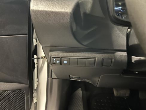 Used 2023 Toyota Corolla LE image 15