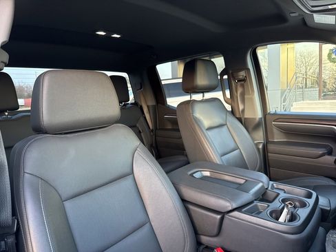 Used 2025 GMC Sierra 1500 SLT image 19