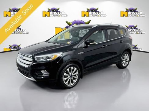 Used 2017 Ford Escape Titanium w/ Canadian Touring Package AWD/4WD image 1