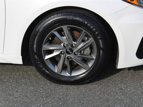 Used 2019 Kia Optima LX FWD image 9