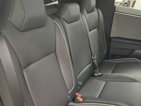 Used 2024 Tesla Cybertruck AWD Crew Cab image 28