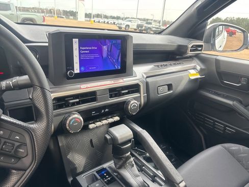 New 2026 Toyota Tacoma SR5 image 14